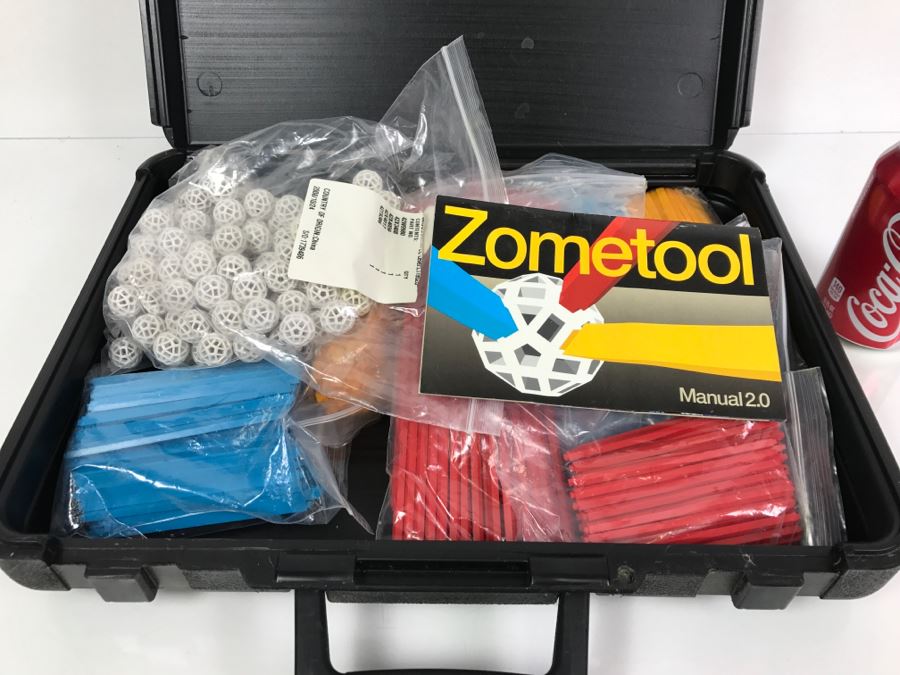 Zometool 2.0 Kit Strts And Nodes Construction Set With Manual