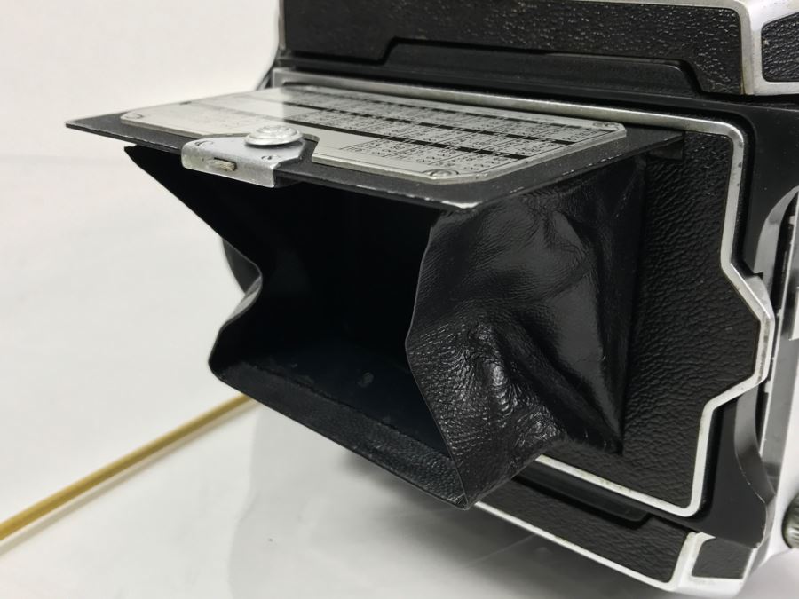 Spectacular LINHOF Super Technika IV Serial Number 81131 2 1/4 X 3 1/4 Film Size Large Format Field Camera With Six Lenses Manufactured By Schneider-Kreuznach Marked Linhof - See All Photos And Description [Photo 73]