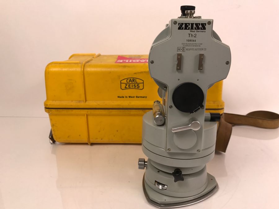 Carl Zeiss West Germany TH2 Theodolite No. 108044 With Yellow Case [Photo 11]