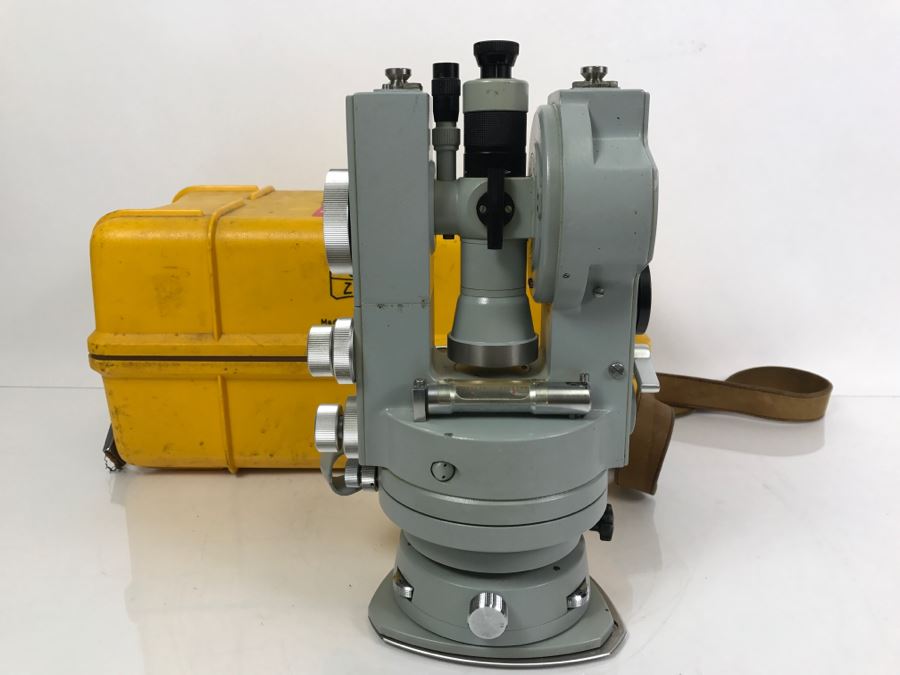 Carl Zeiss West Germany TH2 Theodolite No. 108044 With Yellow Case [Photo 15]