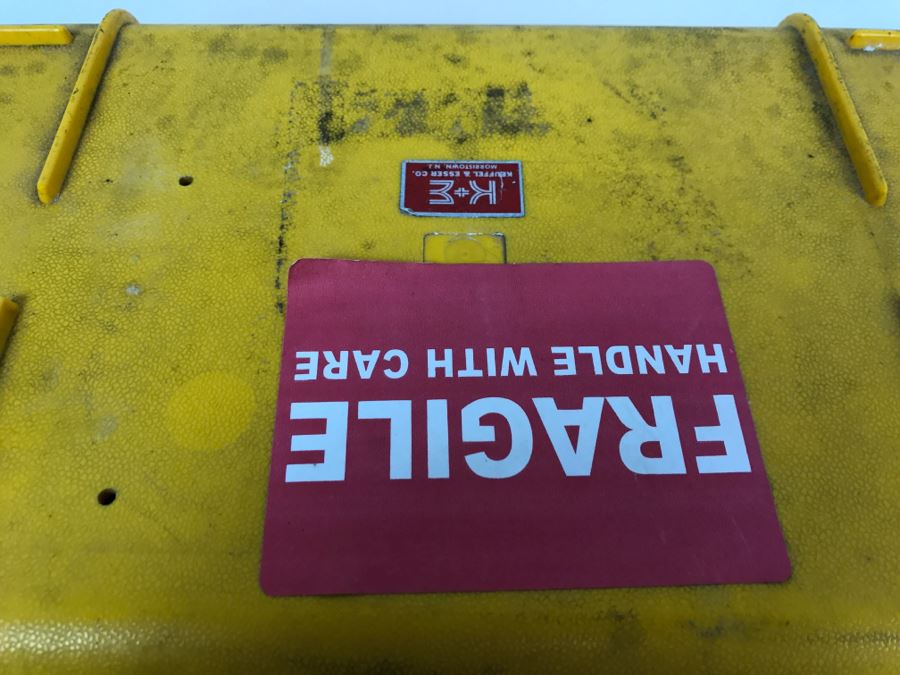 Carl Zeiss West Germany TH2 Theodolite No. 108044 With Yellow Case [Photo 6]