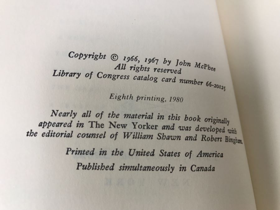 Paperback Book 'Oranges' By John McPhee Eight Printing 1980 Handsigned