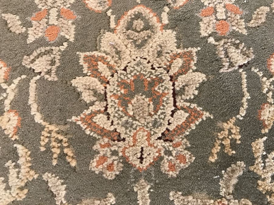 JUST ADDED - Synthetic Belgium Area Rug Legacy Collection 5'3' X 7'7' [Photo 9]