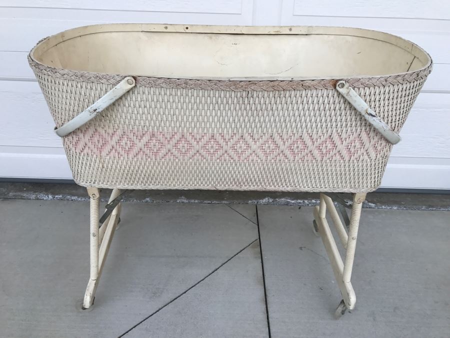 JUST ADDED - Vintage Redmon Wicker Baby Bed Bassinet Cradle With Mattress [Photo 3]