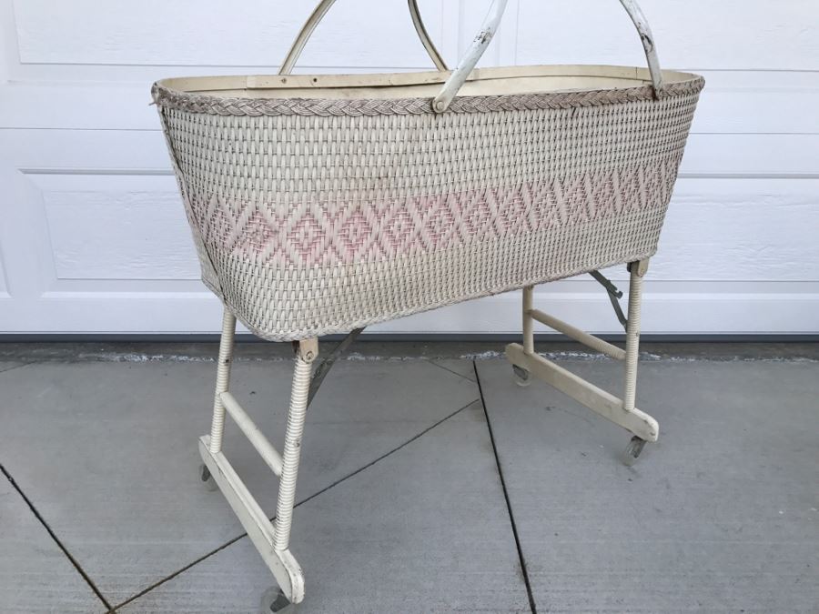JUST ADDED - Vintage Redmon Wicker Baby Bed Bassinet Cradle With Mattress [Photo 6]