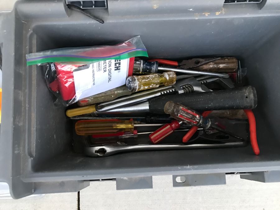 JUST ADDED - Tool Lot [Photo 12]