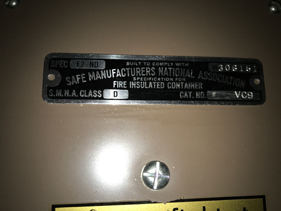 JUST ADDED - Hercules Letter Vault Safe With Key [Photo 7]