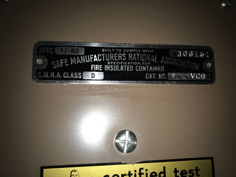 JUST ADDED - Hercules Letter Vault Safe With Key [Photo 6]