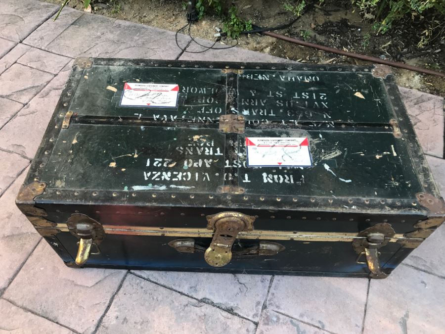 JUST ADDED - Vintage Military Trunk Filled With Various Items Including Personalized Cards From Overseas - See All Photos [Photo 25]