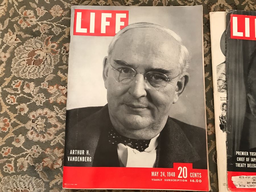 JUST ADDED - Set Of 4 Vintage 1940's/50's LIFE Magazines [Photo 6]