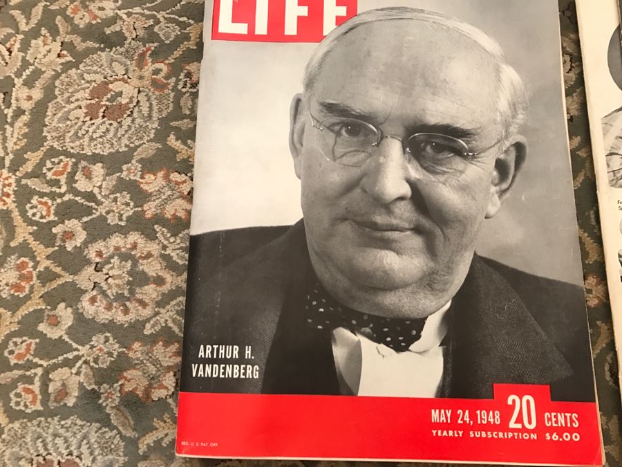 JUST ADDED - Set Of 4 Vintage 1940's/50's LIFE Magazines [Photo 7]