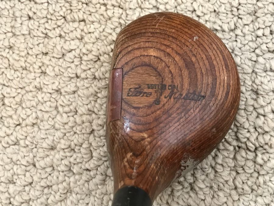 JUST ADDED - Various Vintage Wilson Golf Clubs Including Vintage Whiz Aim Rite Hickory Shaft Putter [Photo 13]