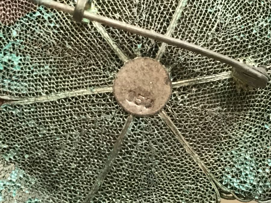 JUST ADDED - Vintage SINGER Sewing Supply Box With Various Jewelry Beads And Some Jewelry Pieces - See All Photos [Photo 32]