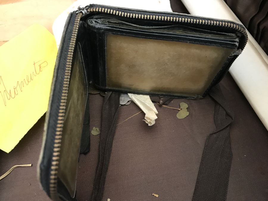 Vintage OSHKOSH Trunks Luggage With Various Items Including Several Pipes, Books And Various Items - See Photos [Photo 13]