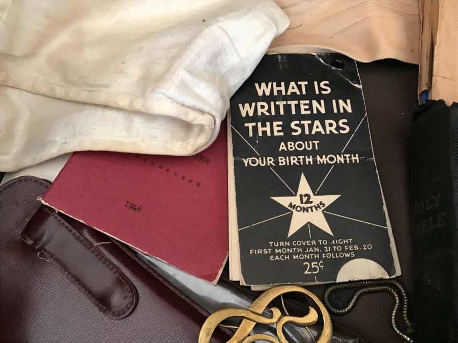 Vintage OSHKOSH Trunks Luggage With Various Items Including Several Pipes, Books And Various Items - See Photos [Photo 6]