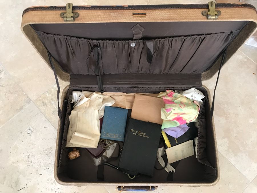 Vintage OSHKOSH Trunks Luggage With Various Items Including Several Pipes, Books And Various Items - See Photos