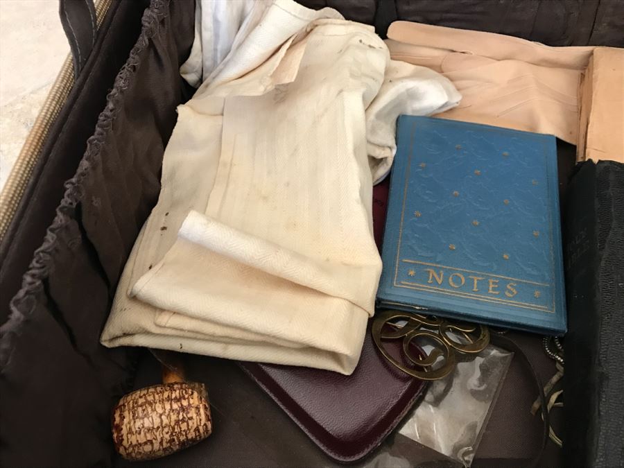 Vintage OSHKOSH Trunks Luggage With Various Items Including Several Pipes, Books And Various Items - See Photos [Photo 4]