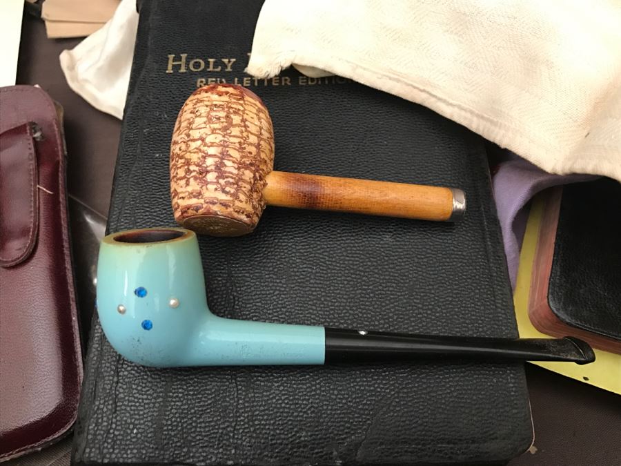 Vintage OSHKOSH Trunks Luggage With Various Items Including Several Pipes, Books And Various Items - See Photos [Photo 14]