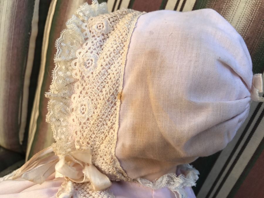 JUST ADDED - Vintage 1966 Madame Alexander Doll 'Victoria' [Photo 11]