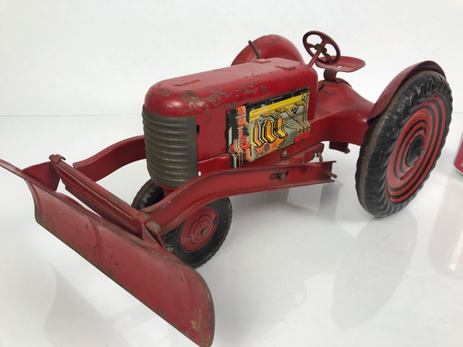 Vintage 1950's Marx Toys Tin Litho Tractor Farm Equipment Toy With Front Plow [Photo 10]