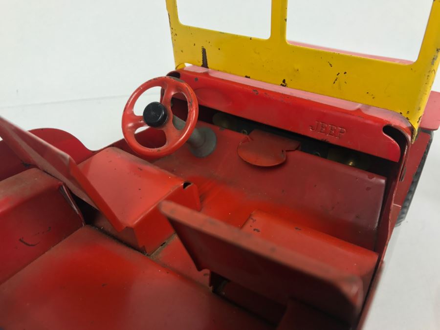 Vintage 1950's Marx Toys Red Willys JEEP Pressed Steel Metal Toy Car [Photo 19]