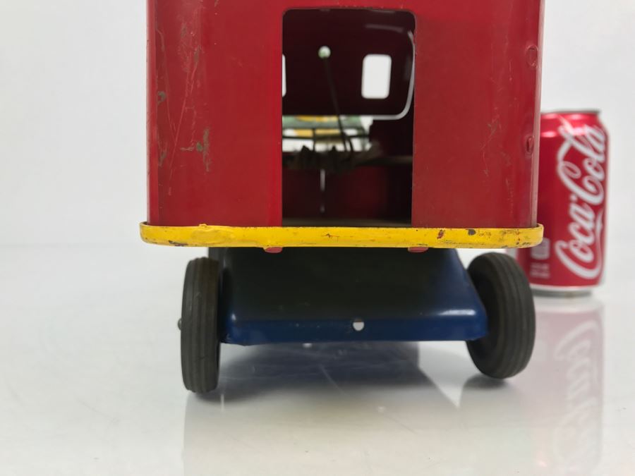 Vintage 1940/50's Wyandotte Construction Co Pressed Steel Toy Crane [Photo 17]