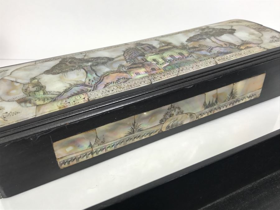 Stunning Asian Wooden Box With Detailed Mother Of Pearl Inlay On 5 Sides Of Box [Photo 32]