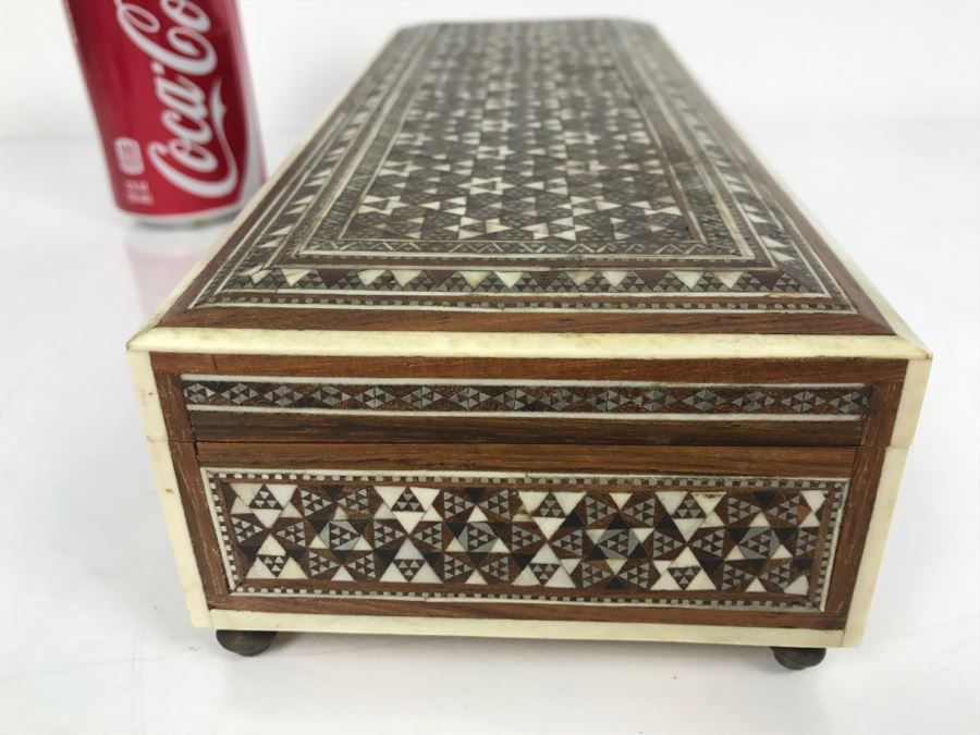 Stunning Geometric Metal And Bone Inlay Wooden Footed Box [Photo 7]