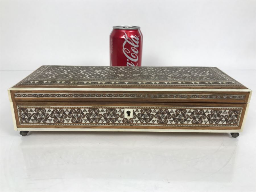 Stunning Geometric Metal And Bone Inlay Wooden Footed Box [Photo 23]