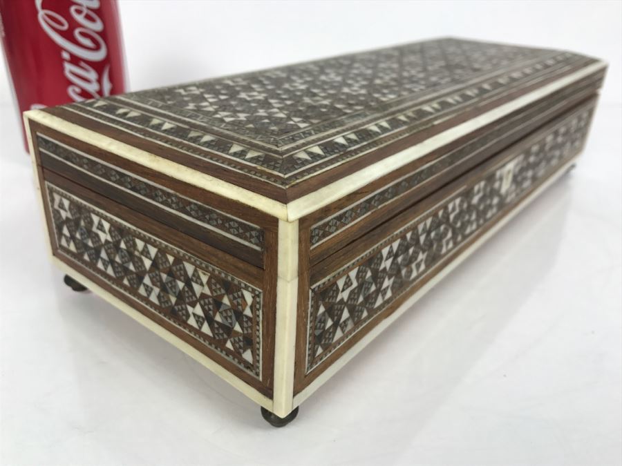 Stunning Geometric Metal And Bone Inlay Wooden Footed Box [Photo 5]