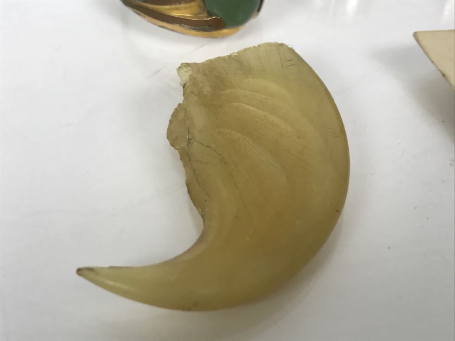 Men's Lot With Sterling Silver GM Monogramed Ring, Cufflinks, Gold Tone Ring, Old Photo And Claw [Photo 14]