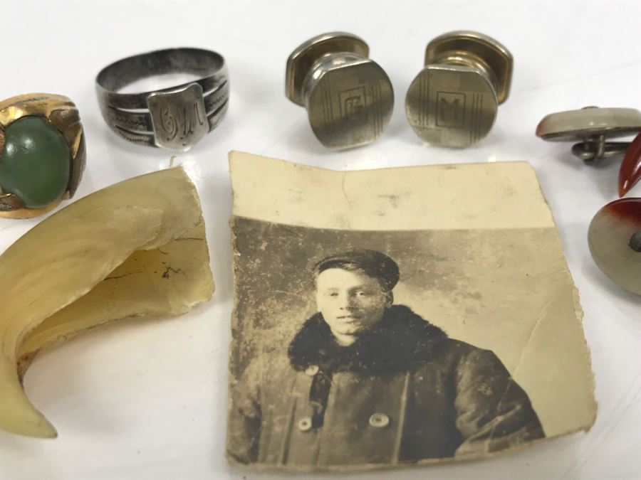 Men's Lot With Sterling Silver GM Monogramed Ring, Cufflinks, Gold Tone Ring, Old Photo And Claw [Photo 2]