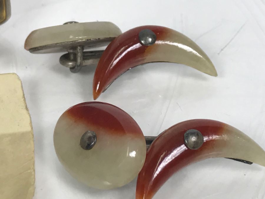 Men's Lot With Sterling Silver GM Monogramed Ring, Cufflinks, Gold Tone Ring, Old Photo And Claw [Photo 8]