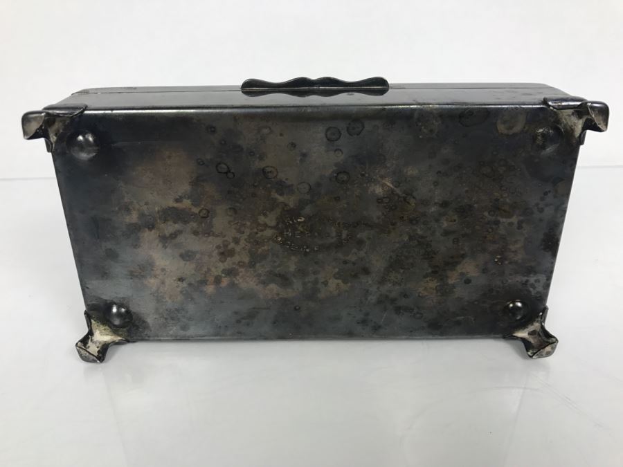 Aristocrat Silverplate Footed Jewelry Box Made In England [Photo 10]