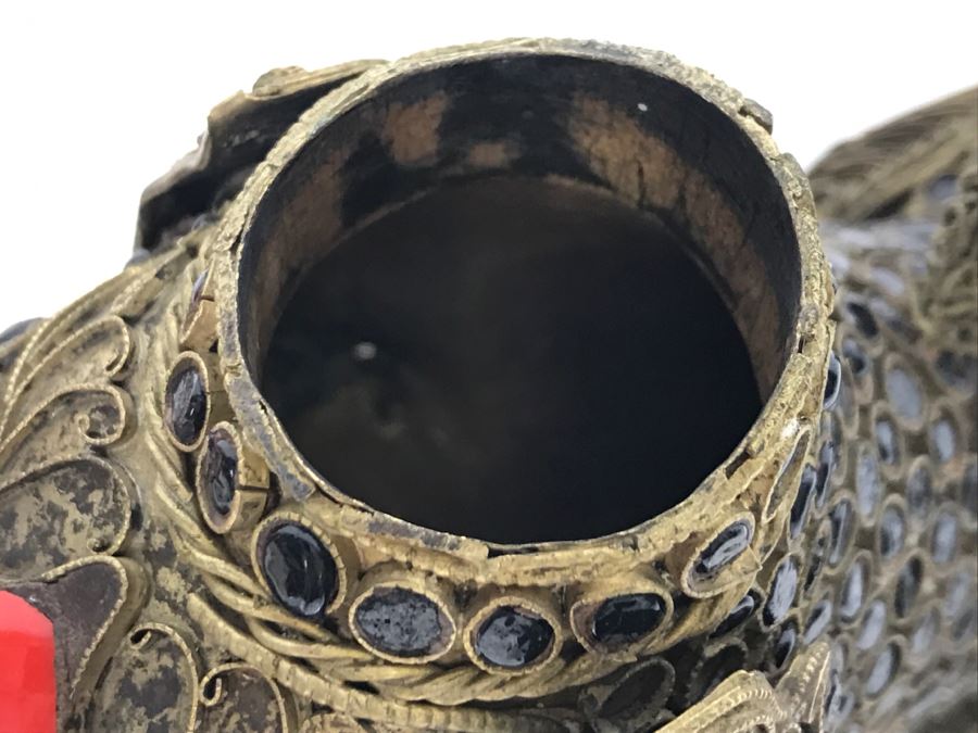 Old Nepalese Tibetan Brass Filigree Foo Dog Lion Snuff Bottle With Inlayed Coral And Black Stones [Photo 33]