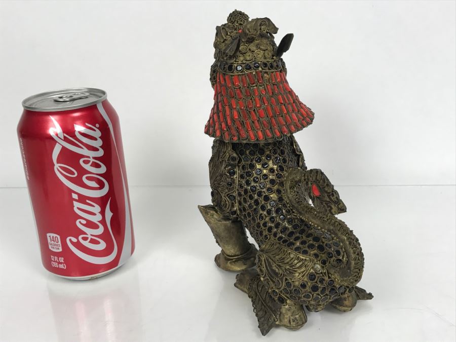 Old Nepalese Tibetan Brass Filigree Foo Dog Lion Snuff Bottle With Inlayed Coral And Black Stones [Photo 17]