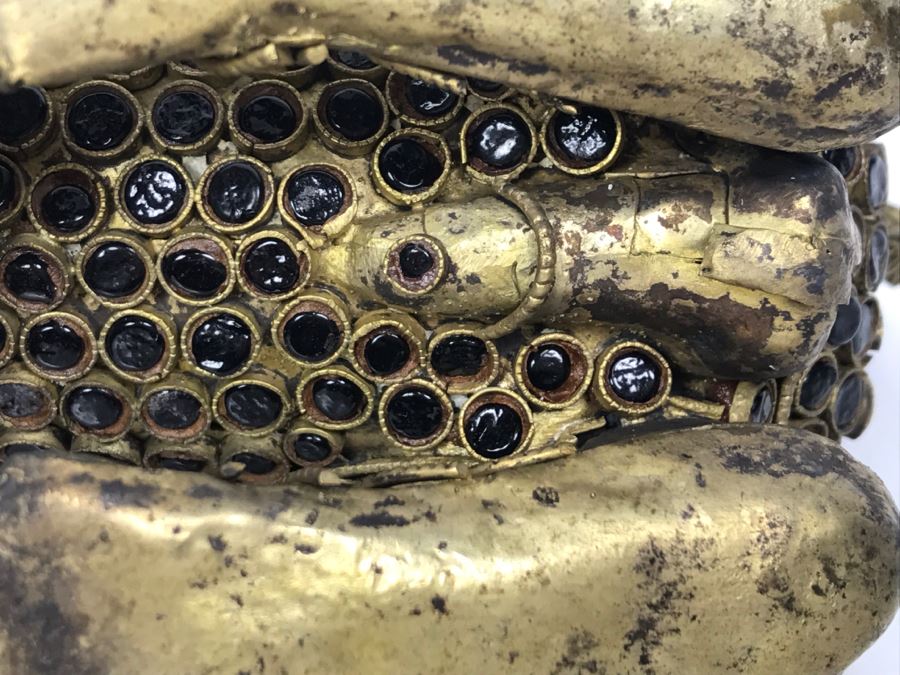 Old Nepalese Tibetan Brass Filigree Foo Dog Lion Snuff Bottle With Inlayed Coral And Black Stones [Photo 37]