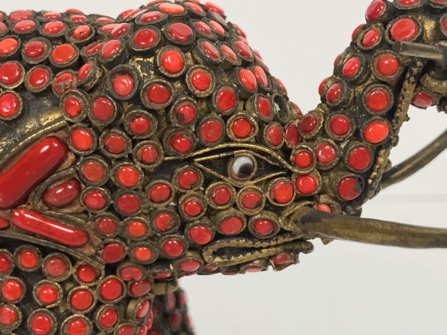 Old Nepalese Tibetan Brass Elephant With Inlayed Coral [Photo 17]