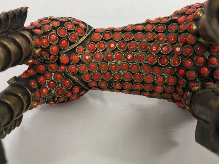 Old Nepalese Tibetan Brass Filigree Foo Dog Lion Snuff Bottle With Inlayed Coral, Turquoise And Black Stones [Photo 29]