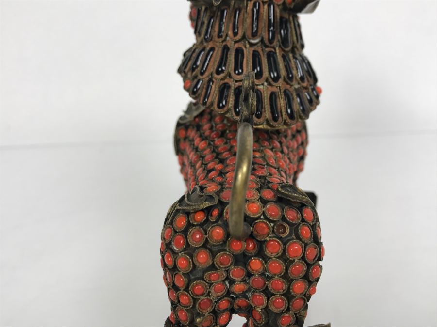 Old Nepalese Tibetan Brass Filigree Foo Dog Lion Snuff Bottle With Inlayed Coral, Turquoise And Black Stones [Photo 18]