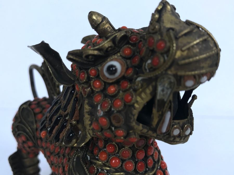 Old Nepalese Tibetan Brass Filigree Foo Dog Lion Snuff Bottle With Inlayed Coral, Turquoise And Black Stones [Photo 8]