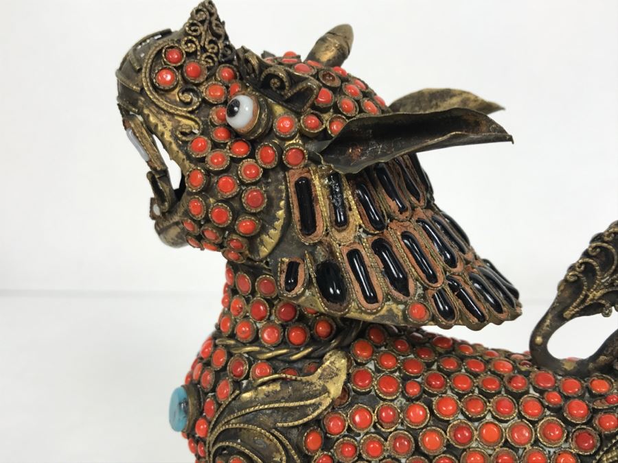 Old Nepalese Tibetan Brass Filigree Foo Dog Lion Snuff Bottle With Inlayed Coral, Turquoise And Black Stones [Photo 15]