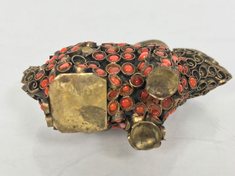 Old Nepalese Tibetan Brass Filigree Small Rabbit With Inlayed Coral [Photo 12]