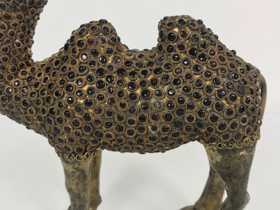 Old Nepalese Tibetan Brass Filigree Camel With Inlayed Black Stones [Photo 4]