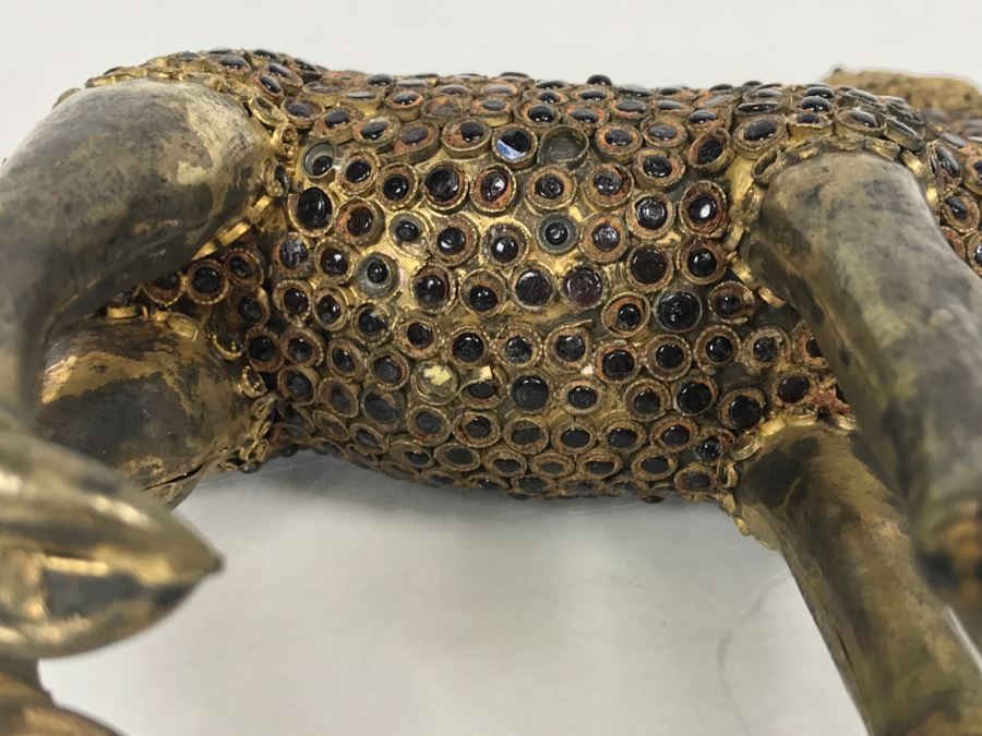 Old Nepalese Tibetan Brass Filigree Camel With Inlayed Black Stones [Photo 14]