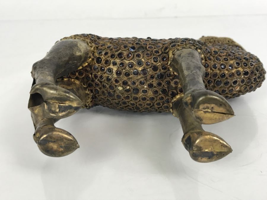 Old Nepalese Tibetan Brass Filigree Camel With Inlayed Black Stones [Photo 13]