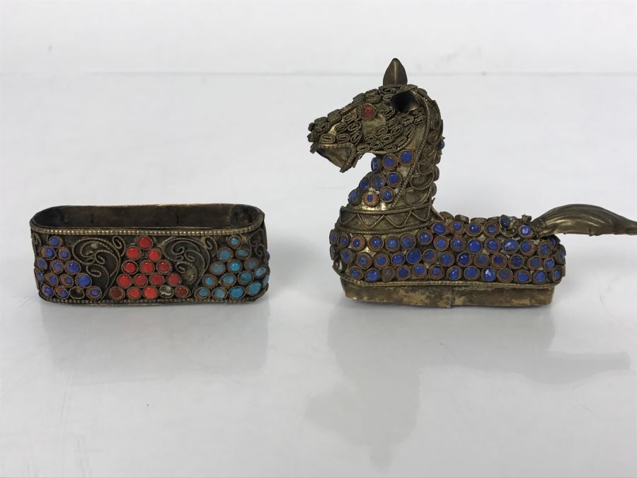 Old Nepalese Tibetan Brass Filigree Horse Trinket Box With Inlayed Coral, Turquoise And Lapis Lazuli [Photo 14]