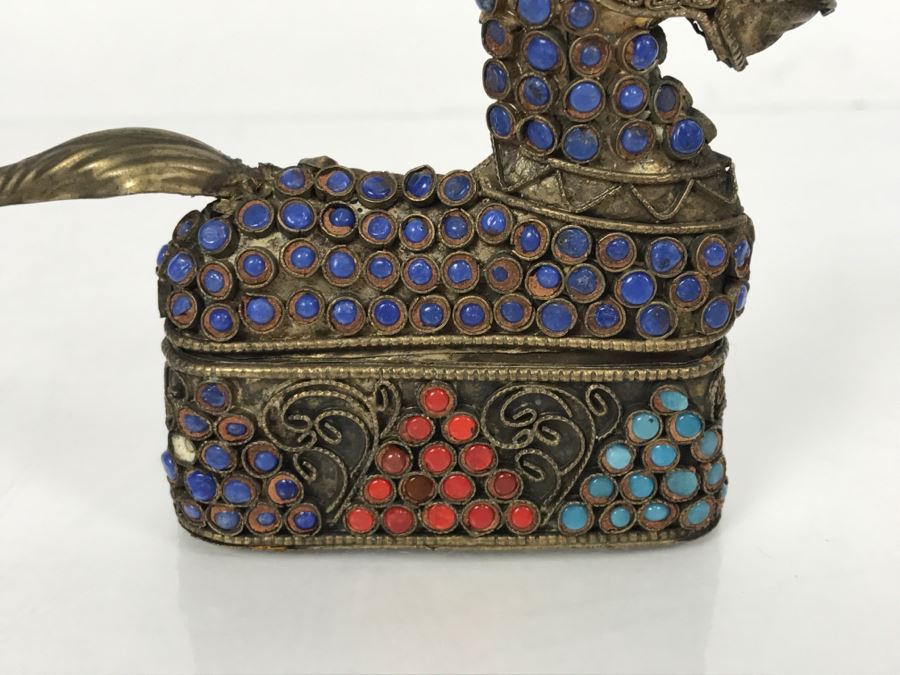 Old Nepalese Tibetan Brass Filigree Horse Trinket Box With Inlayed Coral, Turquoise And Lapis Lazuli [Photo 9]