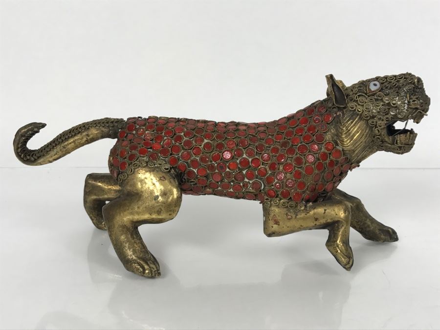 Old Nepalese Tibetan Brass Filigree Lion Tiger With Inlayed Coral [Photo 1]