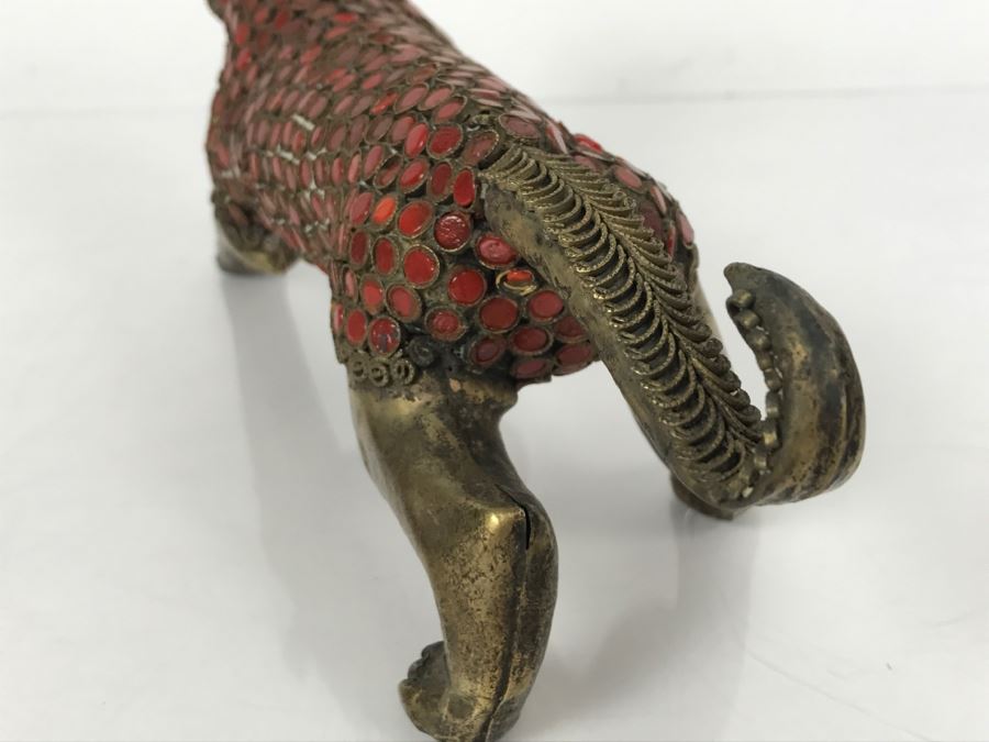 Old Nepalese Tibetan Brass Filigree Lion Tiger With Inlayed Coral [Photo 19]
